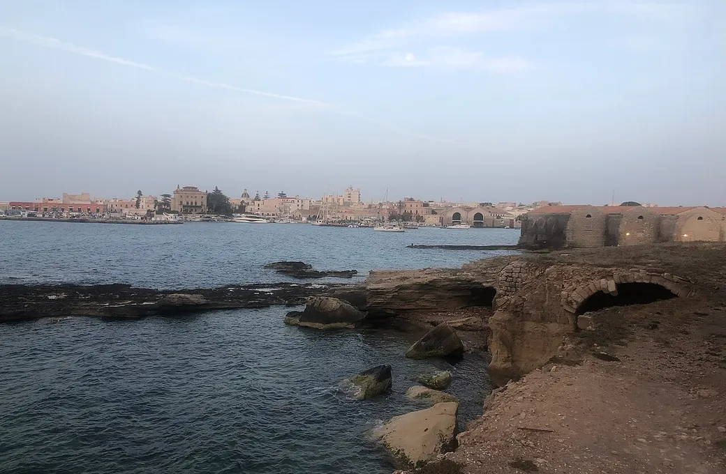 10:15 · Favignana, 2 uur aan wal